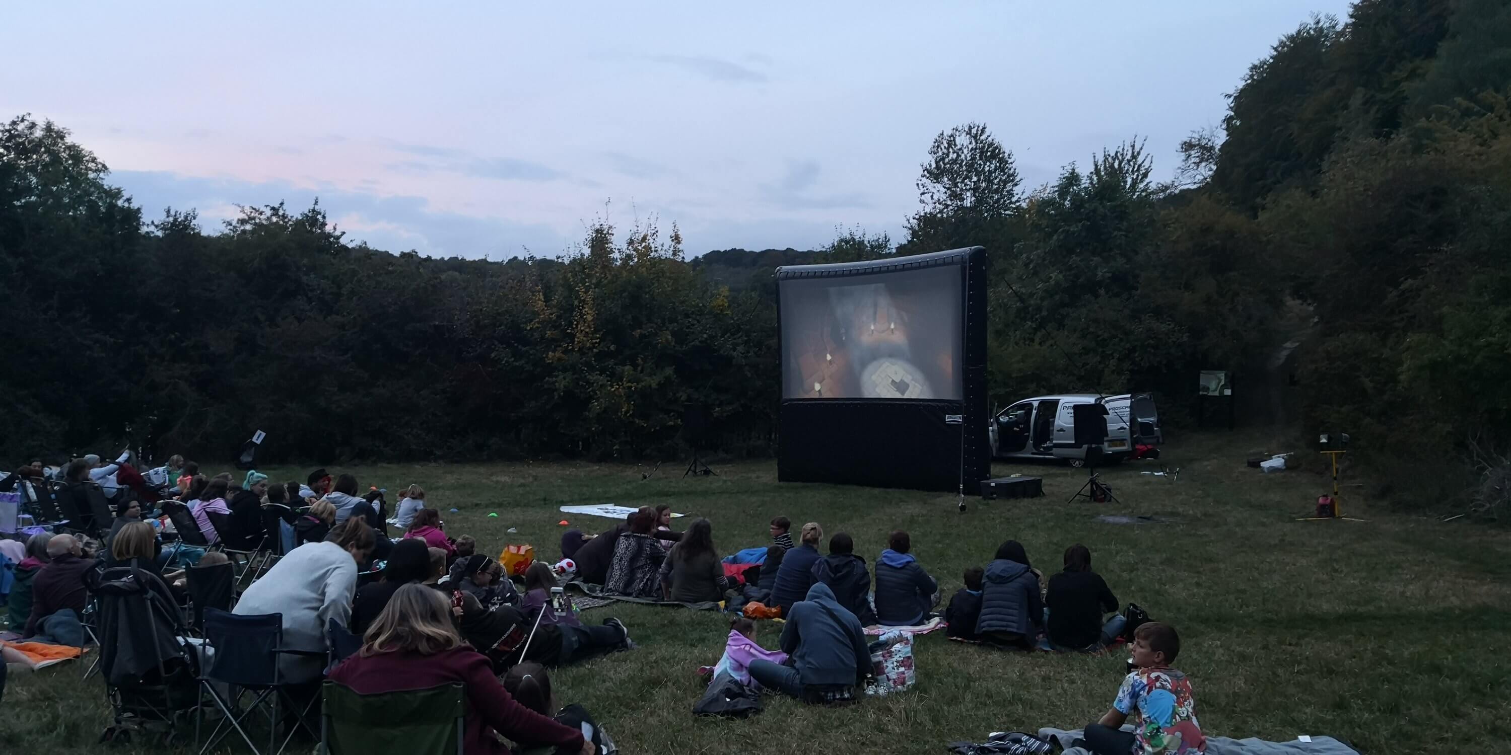 M & M Local outdoor Screening