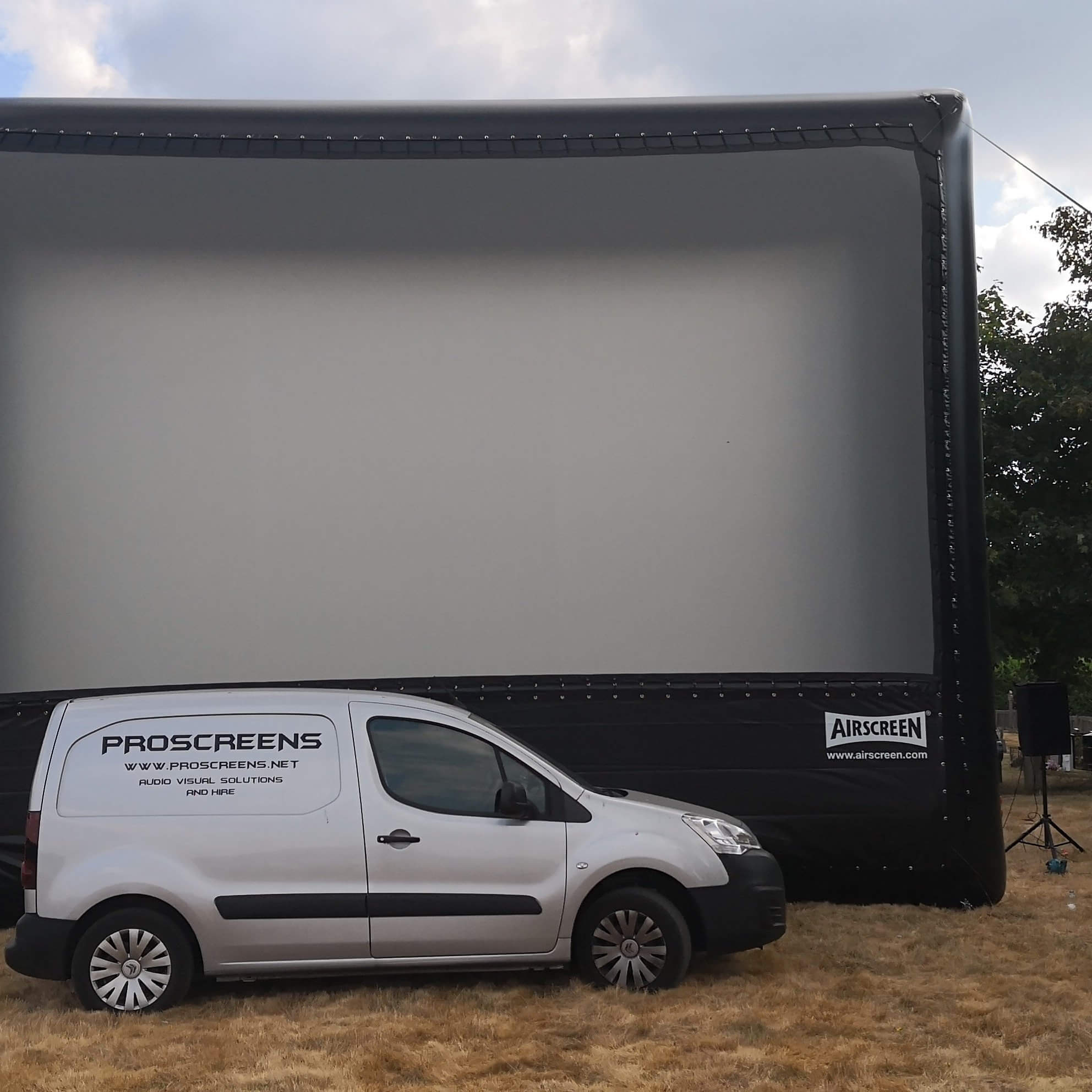 Big outdoor screen hire