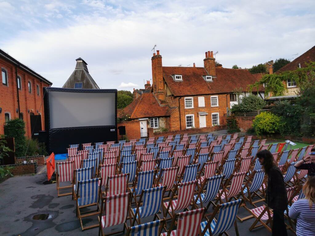 Outdoor Screen Hire